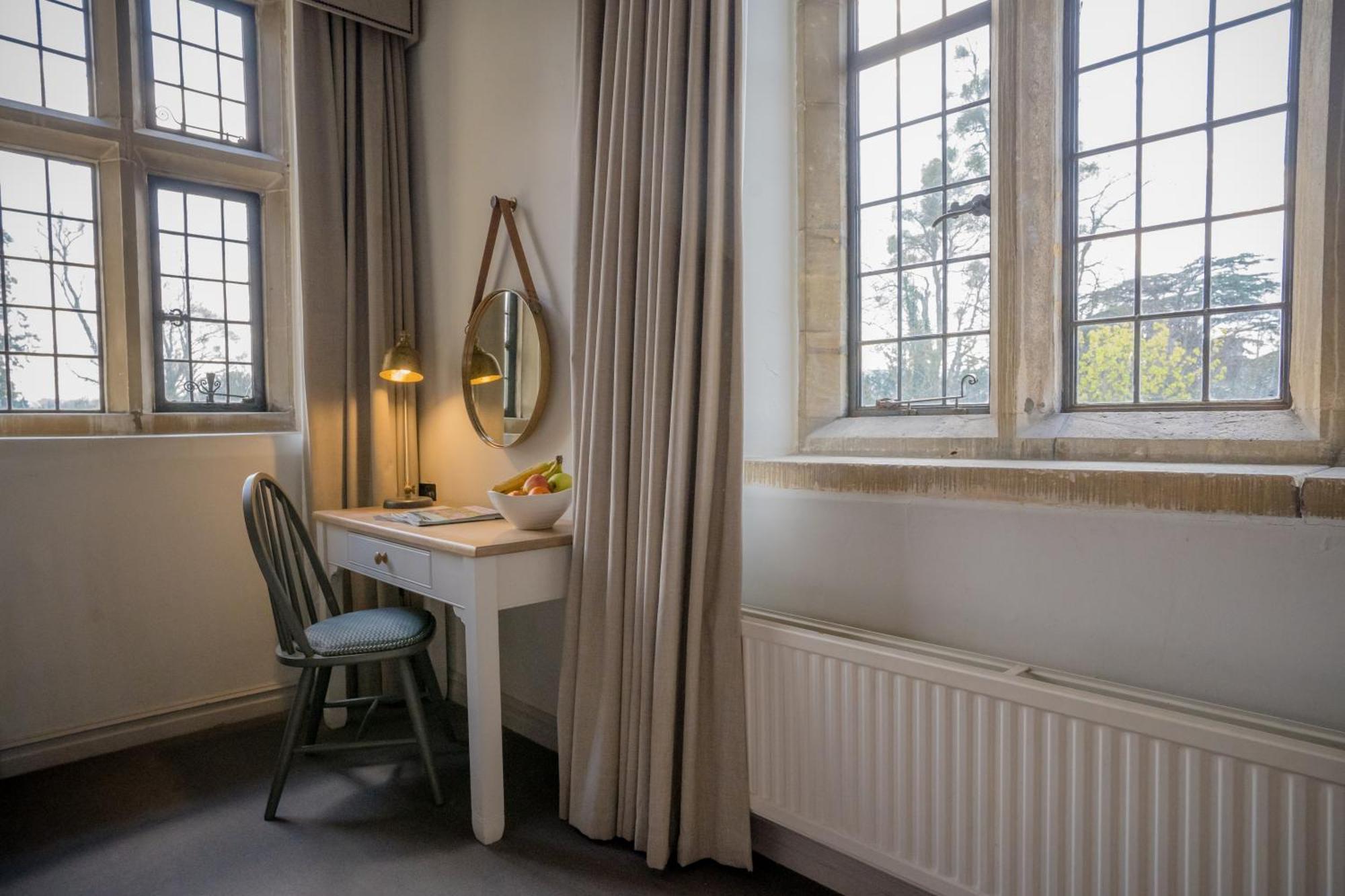 Stonehouse Court Hotel - A Bespoke Hotel Bagian luar foto