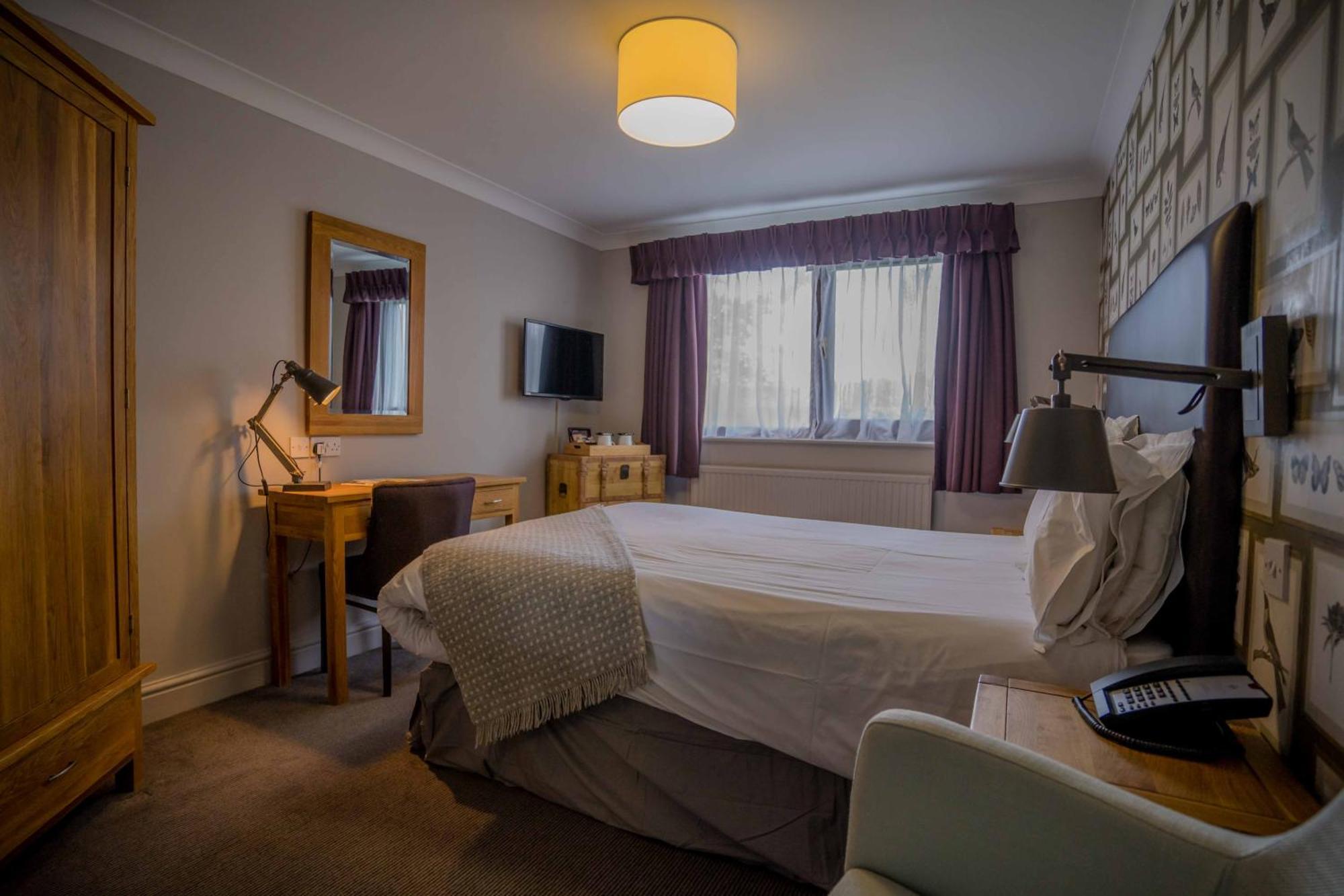 Stonehouse Court Hotel - A Bespoke Hotel Bagian luar foto