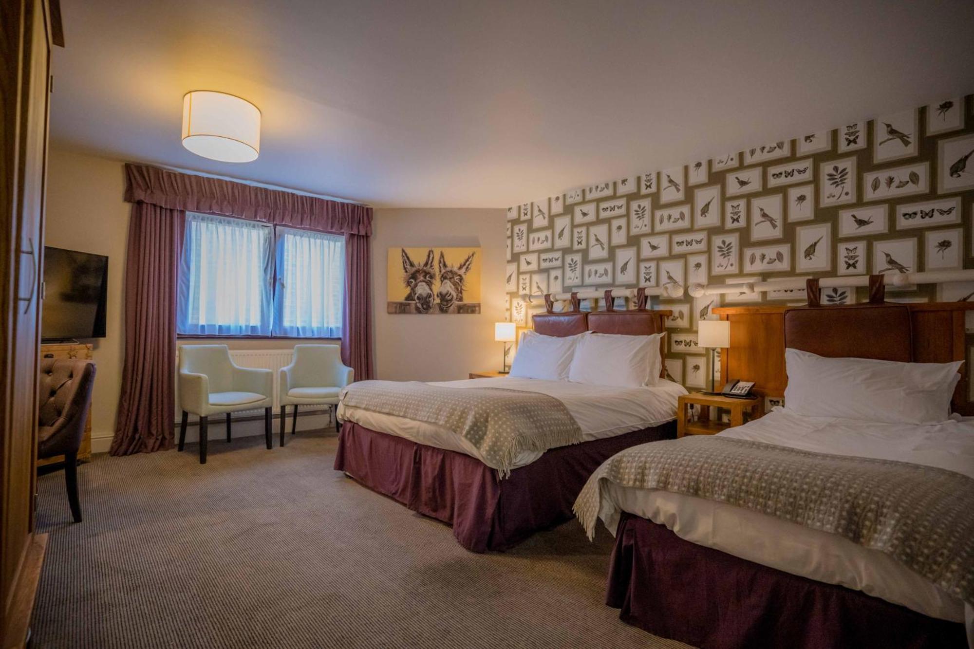 Stonehouse Court Hotel - A Bespoke Hotel Bagian luar foto
