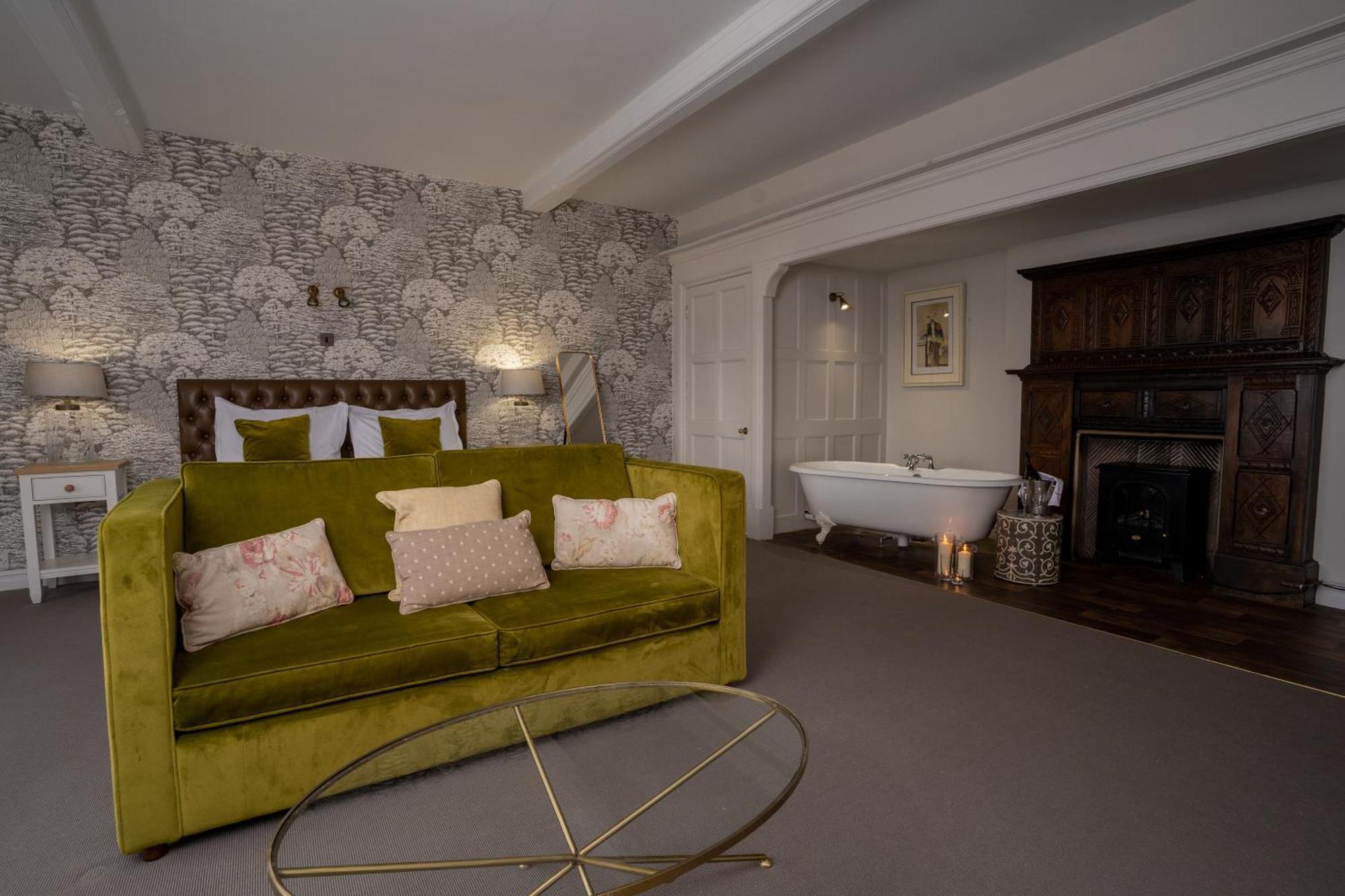 Stonehouse Court Hotel - A Bespoke Hotel Bagian luar foto